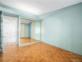 1502 Golden Rain Road M-2 46J, Seal Beach CA 90740