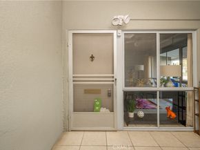 1502 Golden Rain Road M-2 46J, Seal Beach CA 90740