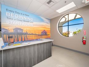 1502 Golden Rain Road M-2 46J, Seal Beach CA 90740