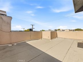 611 E Olive 106, Burbank CA 91501