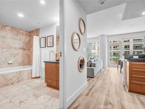 3141 Michelson 1306, Irvine CA 92612