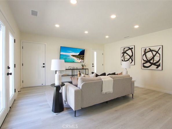 2544 W Greenacre Avenue, Anaheim CA 92801