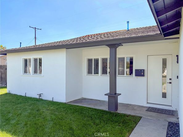 2544 W Greenacre Avenue, Anaheim CA 92801