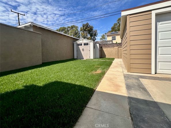 2523 Allred Street, Lakewood CA 90712
