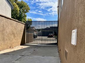 2523 Allred Street, Lakewood CA 90712
