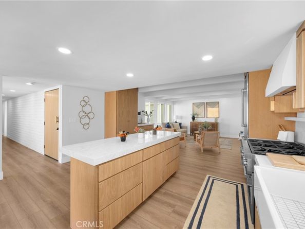 3391 Rossmoor Way, Rossmoor CA 90720