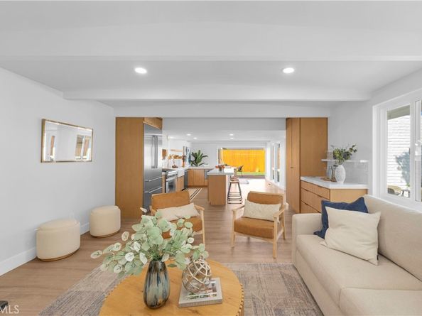 3391 Rossmoor Way, Rossmoor CA 90720