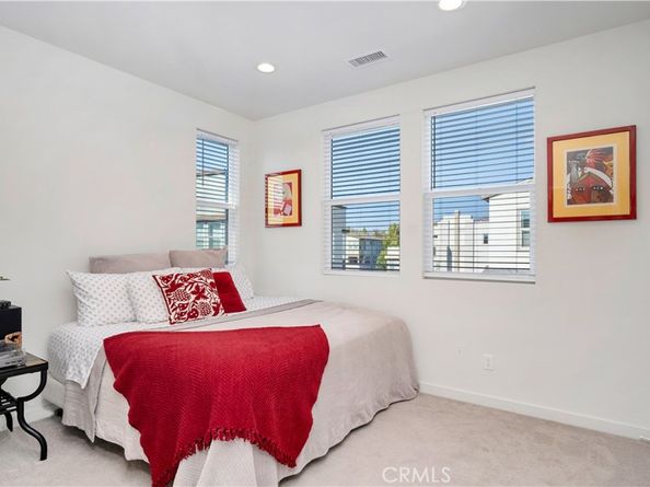 125 Allusion, Irvine CA 92618