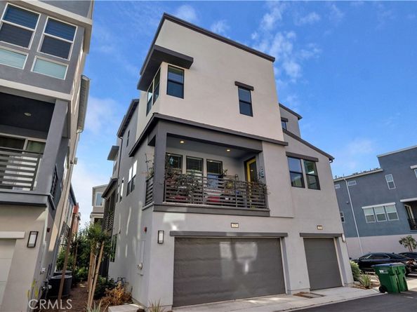 125 Allusion, Irvine CA 92618