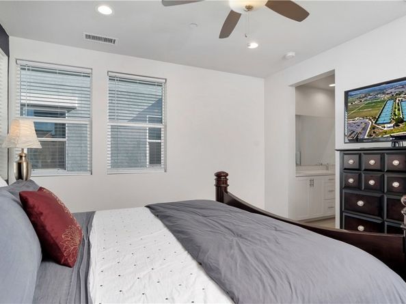 125 Allusion, Irvine CA 92618
