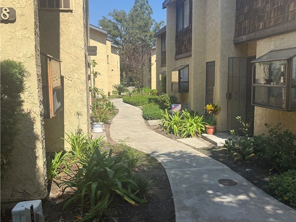 12750 Centralia 191, Lakewood CA 90715