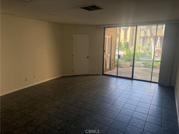 12750 Centralia 191, Lakewood CA 90715