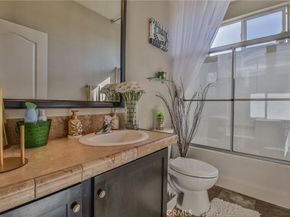 3595 Santa Fe Avenue, #302, Long Beach CA 90810