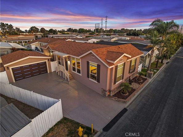 3595 Santa Fe Avenue, #302, Long Beach CA 90810
