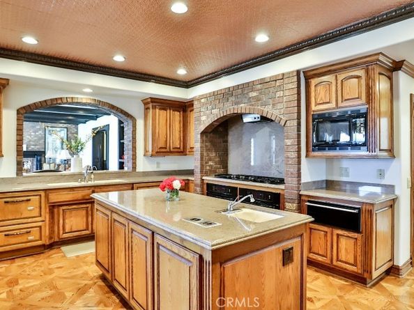 25782 Highplains Terrace, Laguna Hills CA 92653