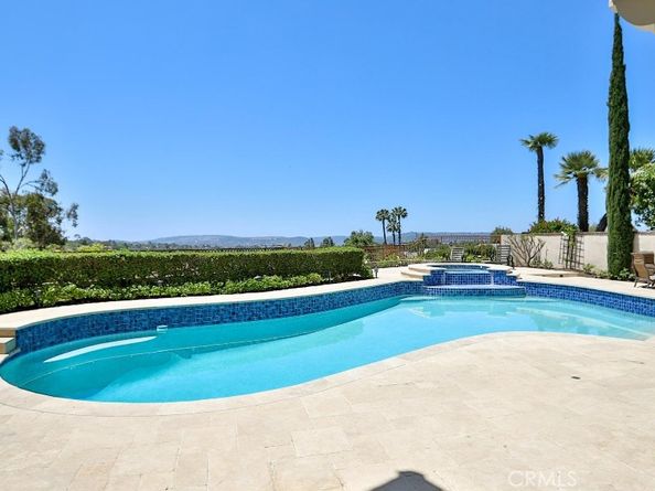 25782 Highplains Terrace, Laguna Hills CA 92653