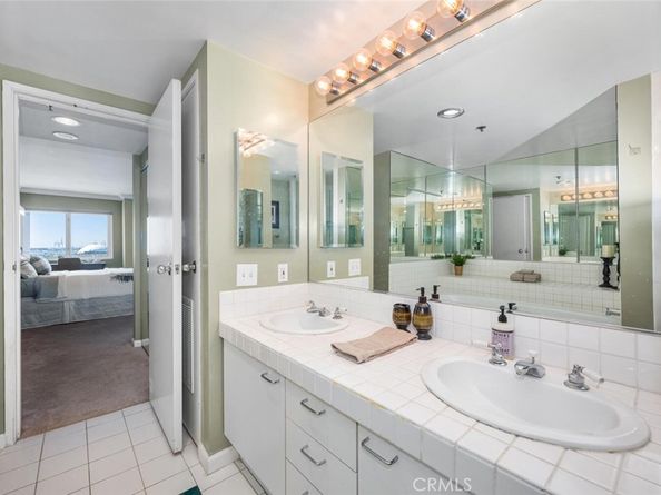 525 E Seaside Way 904, Long Beach CA 90802
