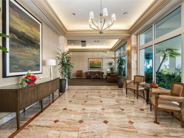 525 E Seaside Way 904, Long Beach CA 90802