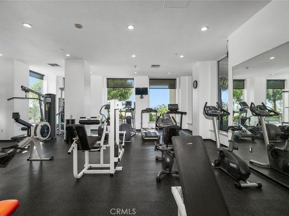 525 E Seaside Way 904, Long Beach CA 90802