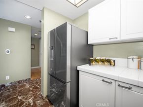 525 E Seaside Way 904, Long Beach CA 90802