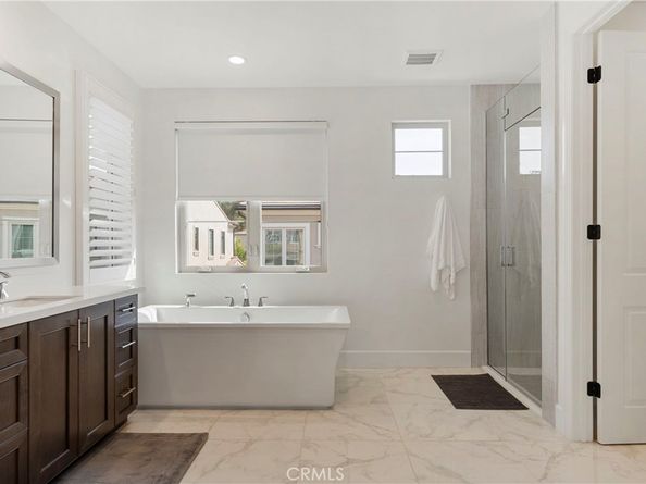 84 Rockinghorse, Irvine CA 92602