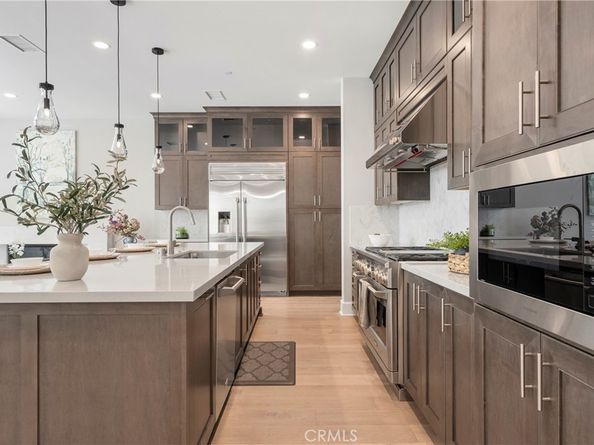 84 Rockinghorse, Irvine CA 92602