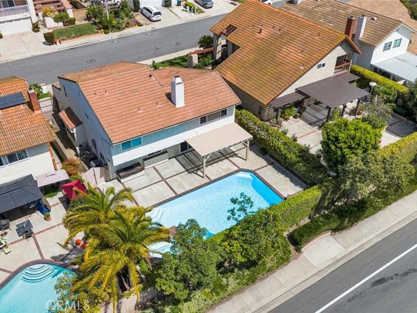 25 Bennington, Irvine CA 92620