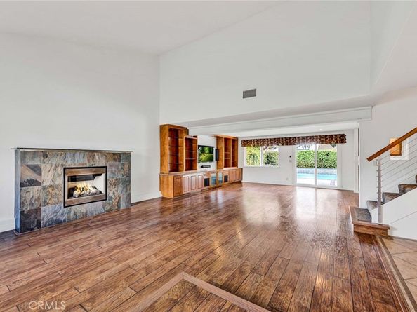 25 Bennington, Irvine CA 92620