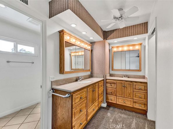 25 Bennington, Irvine CA 92620