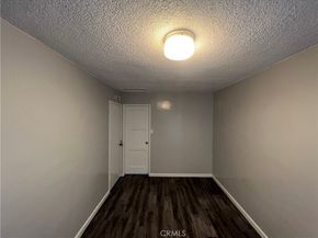 1921 E Washington Street, Long Beach CA 90805