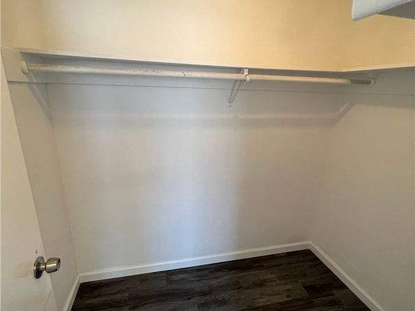 1921 E Washington Street, Long Beach CA 90805