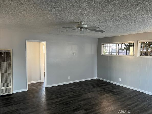 1921 E Washington Street, Long Beach CA 90805