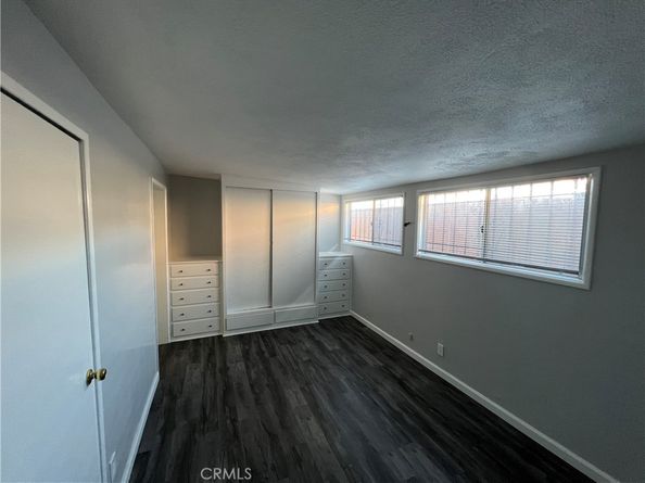 1921 E Washington Street, Long Beach CA 90805