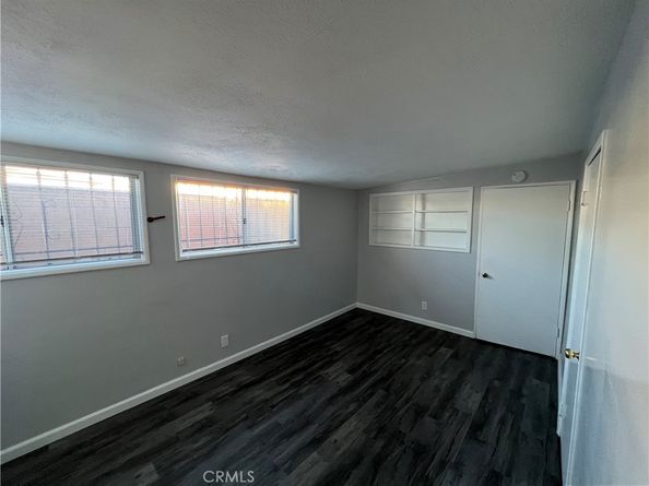 1921 E Washington Street, Long Beach CA 90805