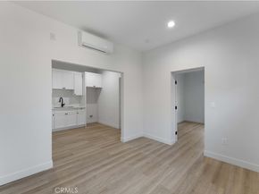 752 E 17th Street, Los Angeles CA 90021