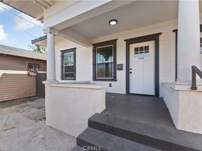 752 E 17th Street, Los Angeles CA 90021