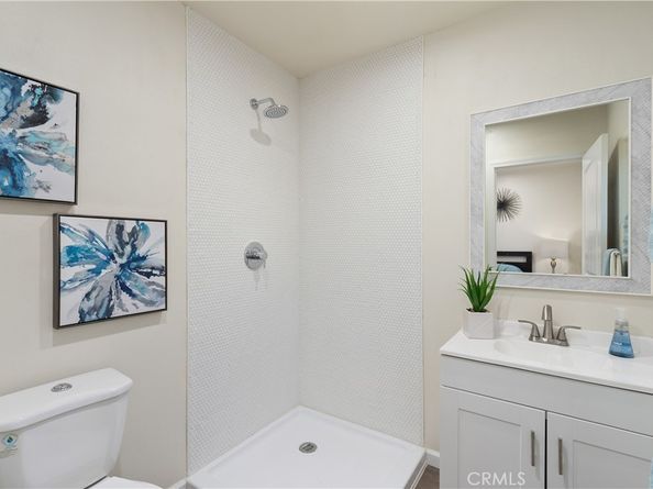 822 E 95th, Los Angeles CA 90002