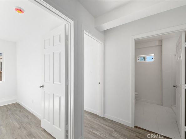 8819 Reading, Los Angeles CA 90045