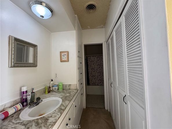 4922 Lowell Avenue, Glendale CA 91214