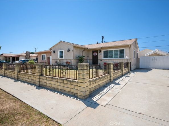 24015 Neptune Avenue, Carson CA 90745