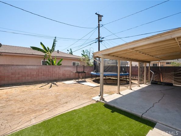 24015 Neptune Avenue, Carson CA 90745