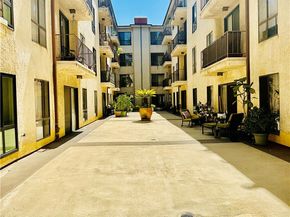 1750 Camino Palmero Street 232, Los Angeles CA 90046