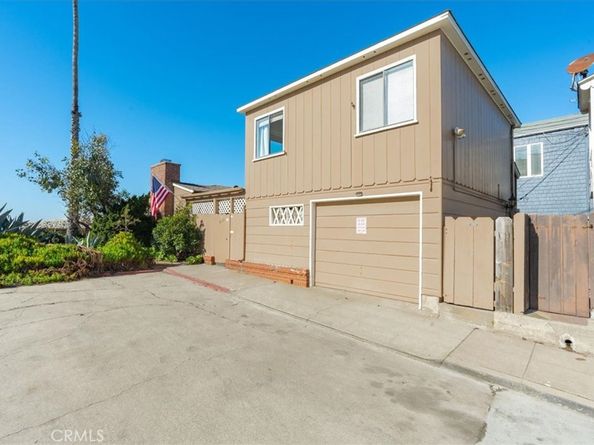 6025 E Seaside Walk, Long Beach CA 90803
