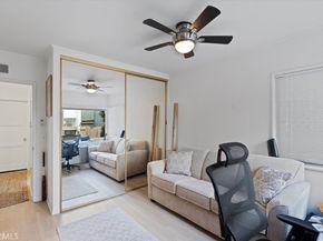 6025 E Seaside Walk, Long Beach CA 90803