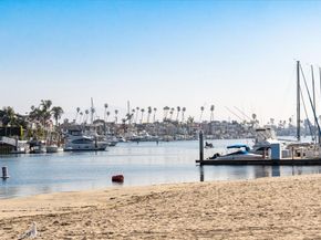 6025 E Seaside Walk, Long Beach CA 90803