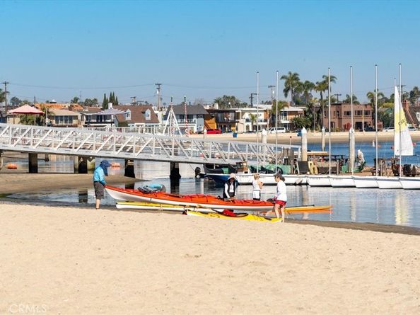 6025 E Seaside Walk, Long Beach CA 90803