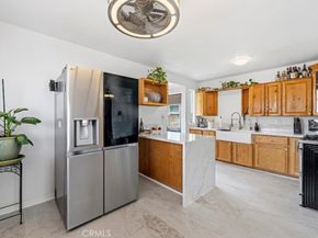 5055 N Raton, Long Beach CA 90807