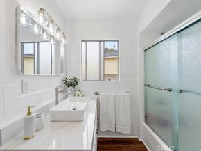 5055 N Raton, Long Beach CA 90807