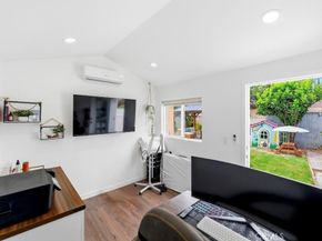 5055 N Raton, Long Beach CA 90807