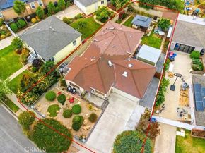 5055 N Raton, Long Beach CA 90807